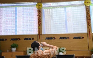 Chứng khoán phiên 28/3: Nhóm cổ phiếu FLC và nhiều mã bất động sản giảm sàn