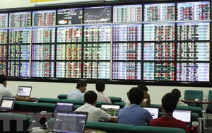 Chứng khoán ngày 25/4: Hơn một nửa rổ VN30 nằm sàn, VN-Index mất hơn 68 điểm