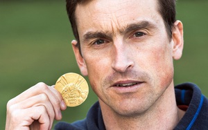 Kỷ lục 16 lần chinh phục đỉnh Everest của nhà leo núi người Anh Kenton Cool