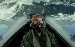 Câu chuyện điện ảnh: 'Top Gun' tiếp tục vững vàng ngôi vị quán quân