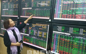 Chứng khoán ngày 8/6: Bộ 3 ngành ngân hàng, chứng khoán, bất động sản bứt phá