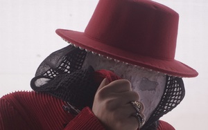 Hà Lê xuất hiện 'dị, quái' trong sản phẩm mới