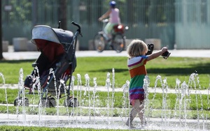 WMO cảnh báo đợt nắng nóng tại châu Âu có thể kéo dài sang tuần tới