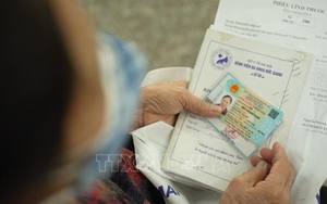 Sử dụng thẻ Căn cước công dân gắn chip khi thực hiện các thủ tục hành chính như thế nào?