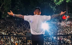 Ca sĩ Tuấn Hưng trở lại diễn Góc ban công