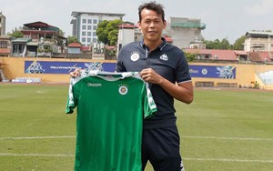 VIDEO: Thủ môn Tấn Trường bất ngờ gia nhập CLB Hà Nội