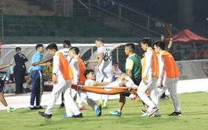 VIDEO: Tiến Linh, Đức Chinh chấn thương khiến HLV Park Hang Seo lo lắng