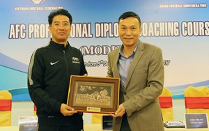 VIDEO: GĐKT VFF Yusuke Adachi đã có mặt tại Việt Nam