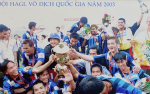 Bầu Đức đưa Kiatisuk về HAGL chỉ sau một cú điện thoại