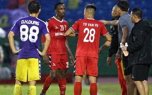 Đinh Hoàng Max ký hợp đồng với Topenland CLB Bình Định