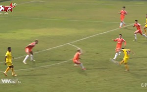 Chiêm ngưỡng siêu phẩm của Văn Đức vào lưới SHB Đà Nẵng