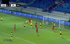 Tiến Linh đánh đầu cực mạnh mở tỉ số cho tuyển Việt Nam