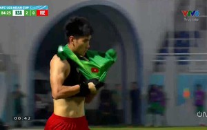 VIDEO: Những pha cản phá của thủ môn bất đắc dĩ Nhâm Mạnh Dũng