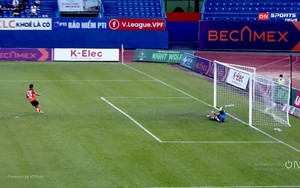 Video bàn thắng Bình Dương 2-2 Đà Nẵng: Rượt đuổi tỉ số