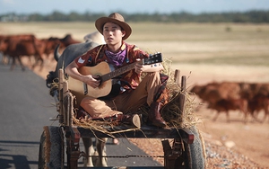 'Cô gái đến từ hôm qua' cán mốc 1 triệu vé, tung MV ‘siêu buồn’