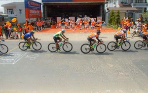 Sau tai nạn, An Giang thắng lớn ở giải xe đạp HTV 2018