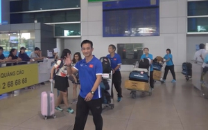 Sau kỳ tích, futsal nữ Việt Nam lặng lẽ về nước