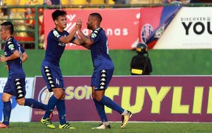 B.Bình Dương 3-1 Quảng Nam: ĐKVĐ gục ngã trước 'người không phổi' Lê Tấn Tài
