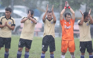 Công Vinh, cựu đội trưởng U23 Việt Nam đá giao hữu làm từ thiện