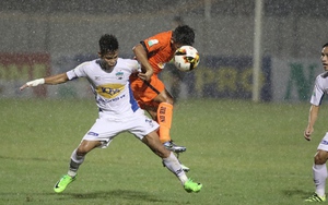 HAGL đại thắng trong ngày 'Ronaldinho' Tuấn Anh không đăng ký