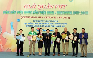 Tay vợt xinh đẹp Alize Lim tái xuất Việt Nam