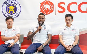 Đội của Quang Hải truyền cảm hứng tại Thái Lan