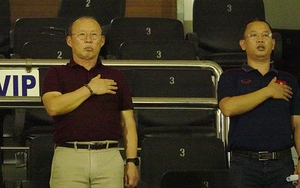 FIFA hoãn vòng loại World Cup, bóng đá Việt Nam rối ren