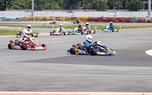 Hàng vạn người mê tốc độ hào hứng với giải đua Go Kart