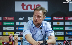 V-League đón thêm HLV ngoại với lương khủng sau Kiatisuk