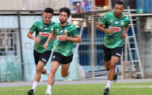 Lee Nguyễn cùng 'dàn sao' trở lại chinh phục V-League