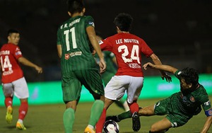 Hùng Dũng chấn thương nặng, Lee Nguyễn 'quên' nhắc đồng đội