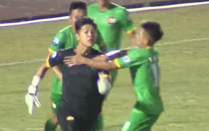 Thủ môn Cần Thơ bị phạt nặng sau hành vi đáng xấu hổ