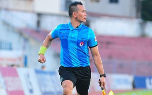 Trọng tài bị thủ môn CLB TPHCM làm gãy răng