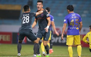 Tiến Linh cùng đồng đội ở B.Bình Dương giảm lương