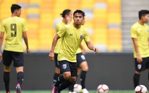 HLV Nishino cân nhắc loại 'Messi Thái'