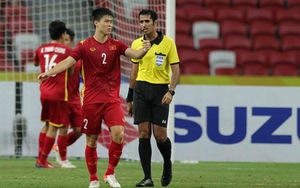 Tuyển Việt Nam lên 'kịch bản' với cả trọng tài