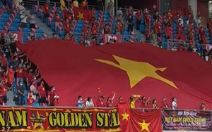 Đội tuyển Việt Nam được động viên lớn