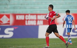 Tiền đạo Anh Đức gây 'sốc' ở tuổi 37