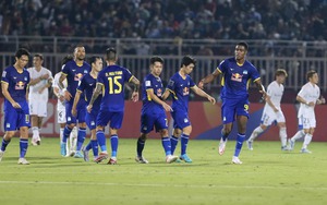 HLV Kiatisuk: 'HAGL sẽ có điểm trước Yokohama'