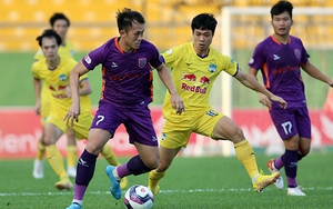 HAGL không chỉ 'khổ' vì tiền