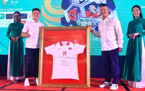 Người đại diện Quang Hải từ chức Chủ tịch CLB Cần Thơ