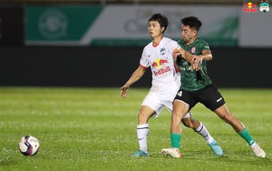 Lee Nguyễn khó cản Văn Quyết và Hà Nội FC