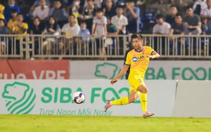 HLV Vũ Tiến Thành khen Phan Văn Đức