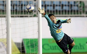 HAGL 'thảm bại', U19 Việt Nam vô địch giải U19 quốc tế