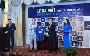 Đội bóng của bầu Tú có tài trợ lớn