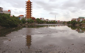 Hồ Dư Hàng ô nhiễm nặng, người Hải Phòng chịu hôi thối quanh năm