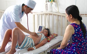 Bộ Y tế họp khẩn, tìm cách 'hạ hỏa' dịch bệnh sốt xuất huyết