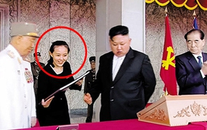Những hình ảnh hiếm hoi về cô em gái được ông Kim Jong-un tin tưởng trao quyền lực