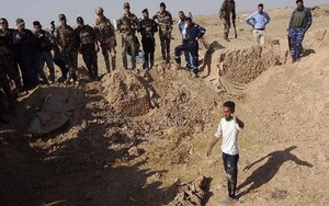 Iraq phát hiện hố vùi 400 thi thể bị IS sát hại
