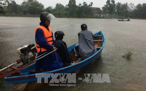 Miền Bắc lạnh dưới 15 độ, mưa lớn tại miền Trung, cảnh báo nguy cơ lũ quét